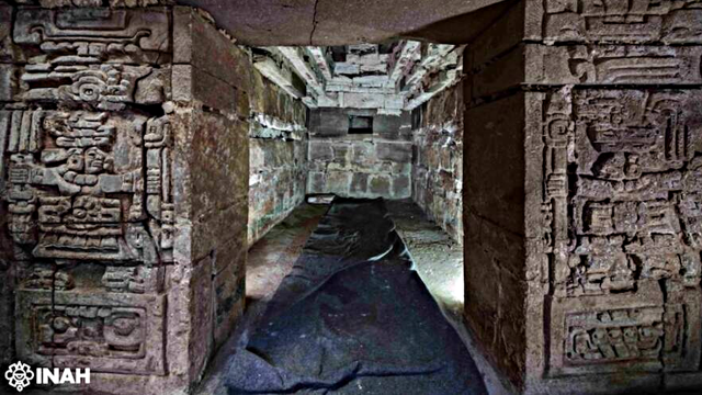 Нашли нетронутую гробницу мексиканского народа облаков