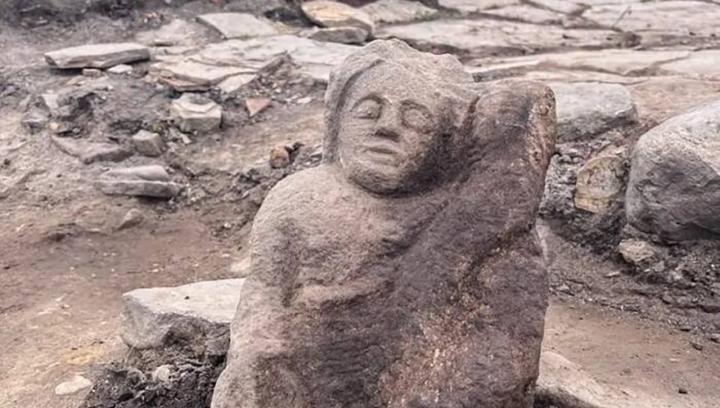 У знаменитого вала Адриана нашли статую римского духа-покровителя